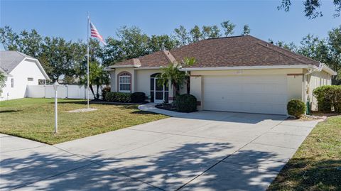 A home in PALMETTO