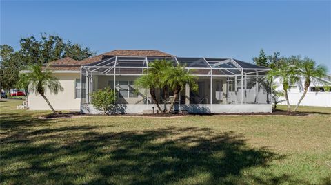 A home in PALMETTO