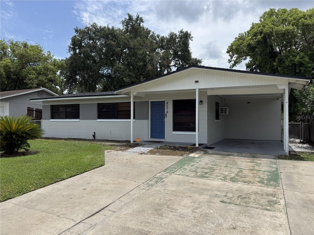 Photo of 4574 Barley Street, Orlando, FL 32811 (MLS # S5154008)