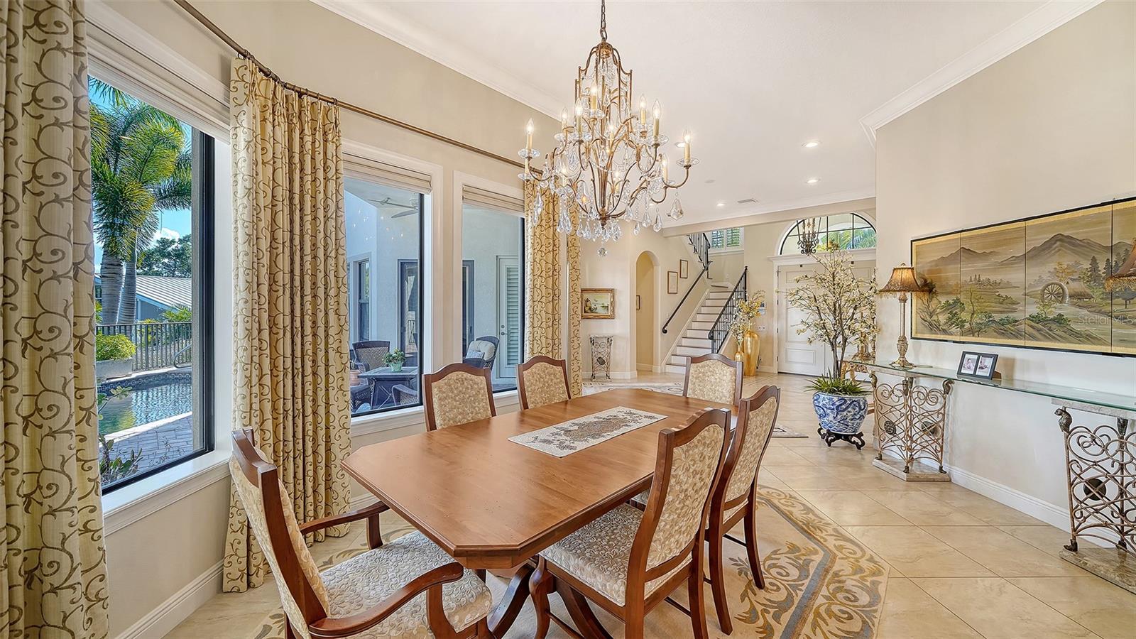 COUNTRY CLUB SHORES - Residential