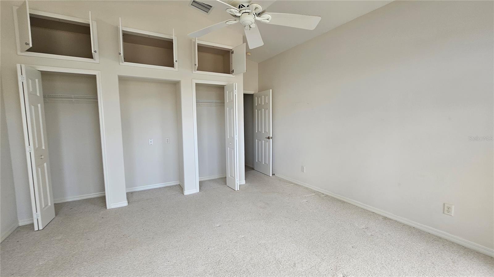 ROYAL HLNDS PH 1-D - Residential