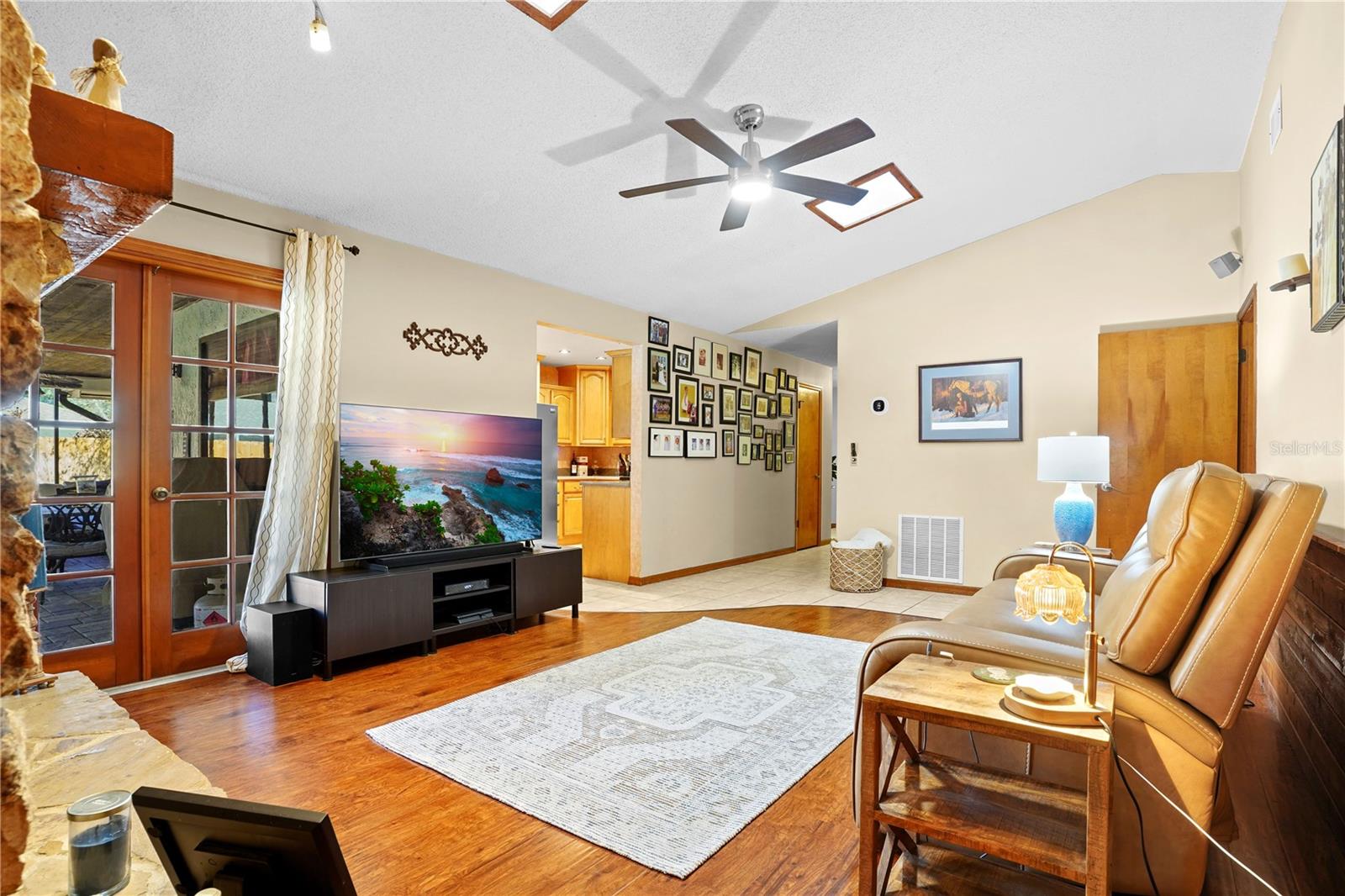 WEKIVA CLUB ESTATES SEC 08 - Residential