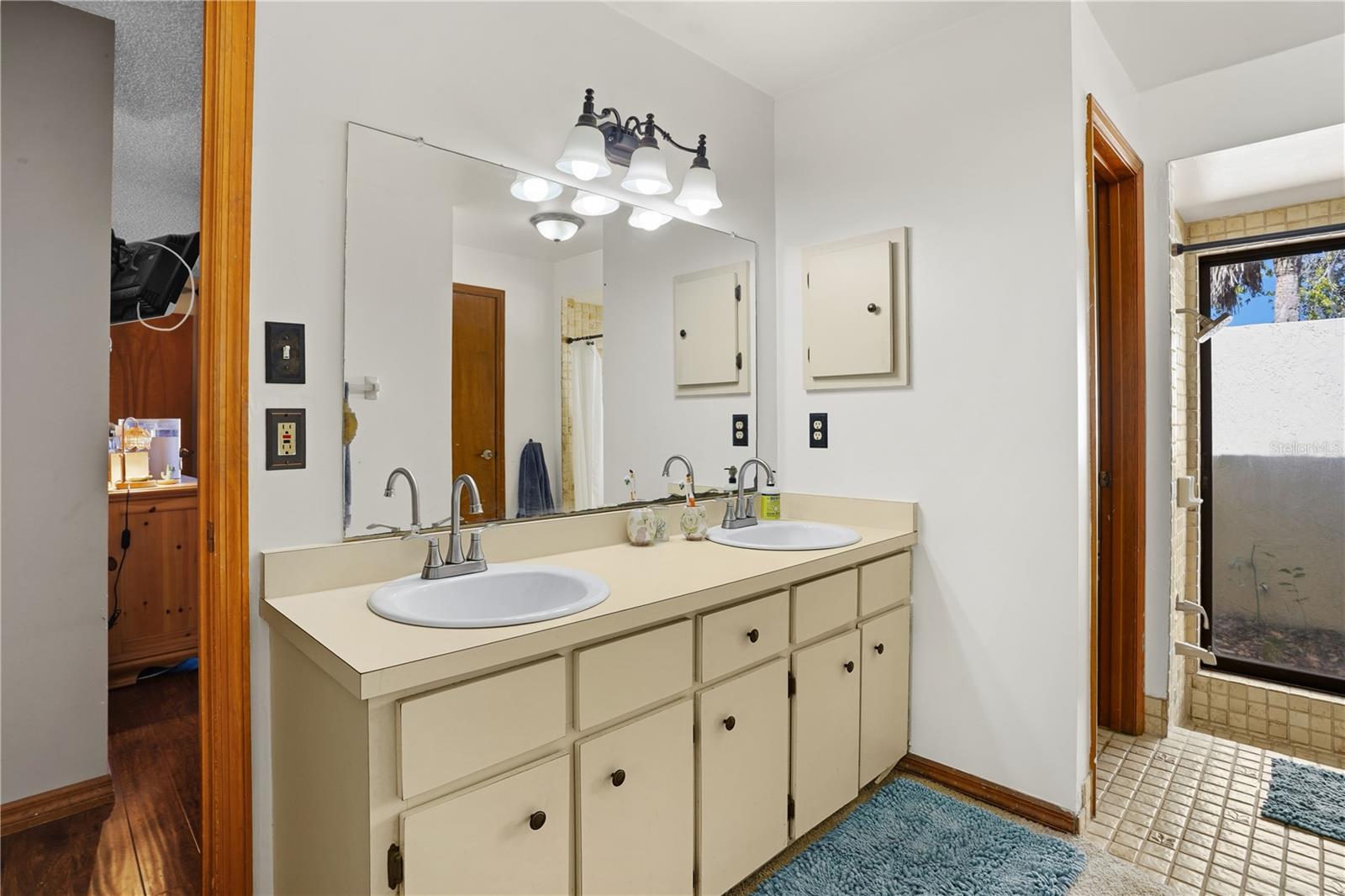 WEKIVA CLUB ESTATES SEC 08 - Residential