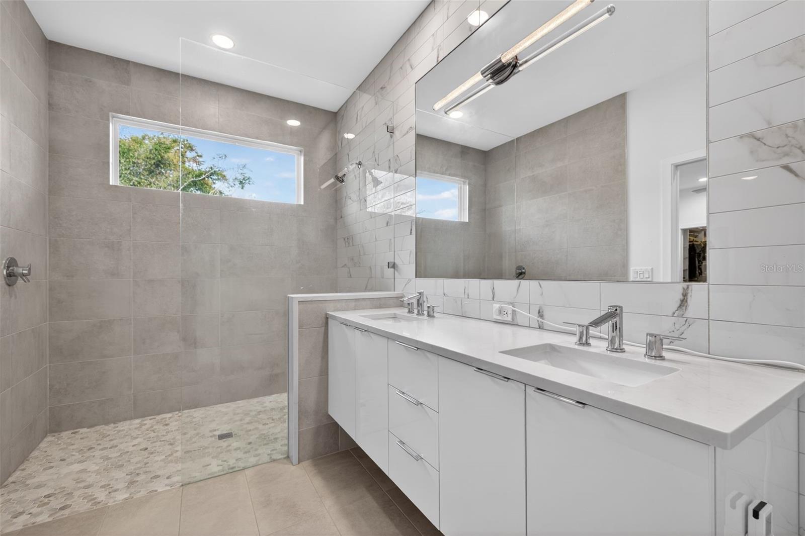 EAST PASADENA - Residential Lease