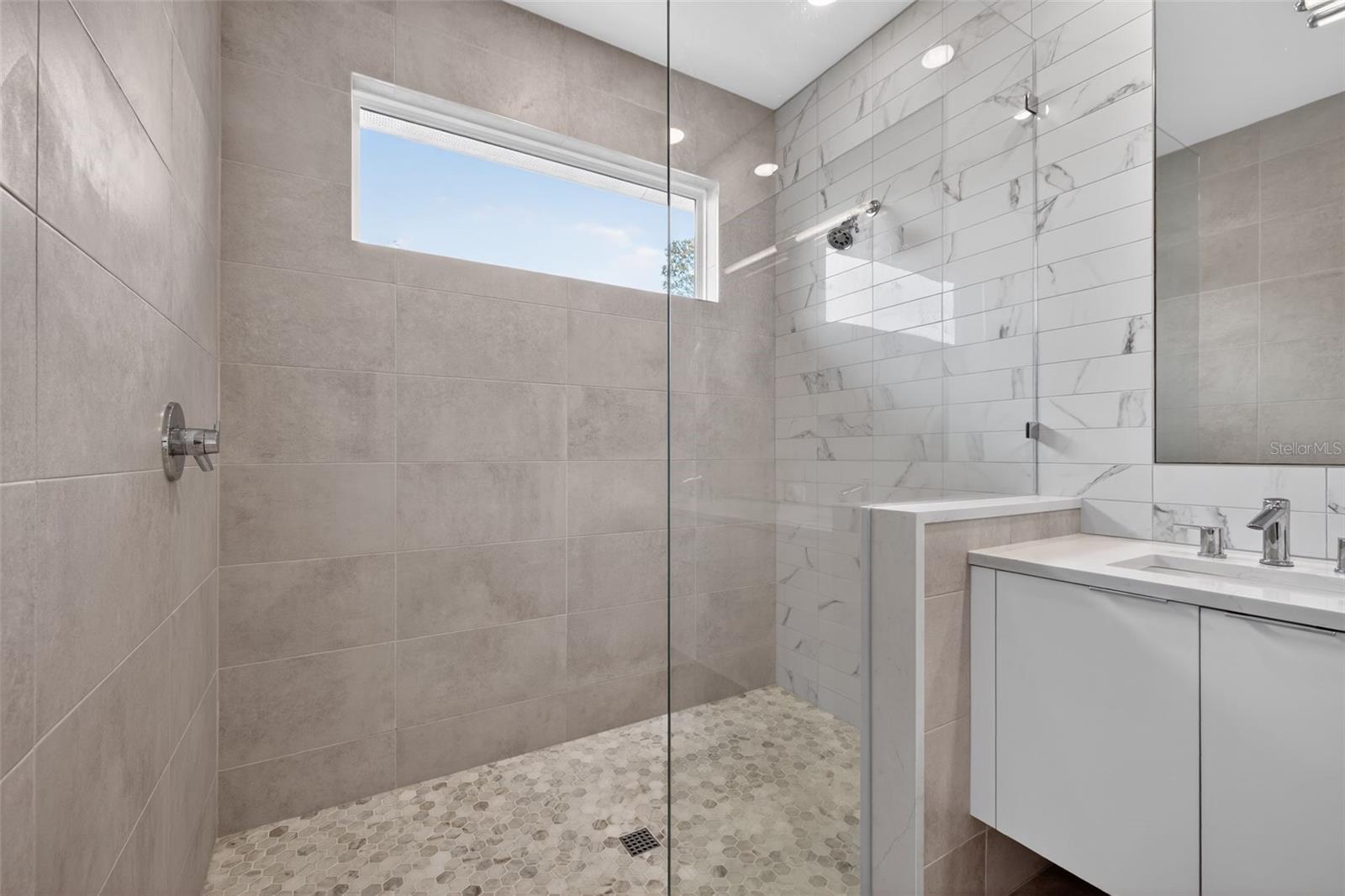 EAST PASADENA - Residential Lease