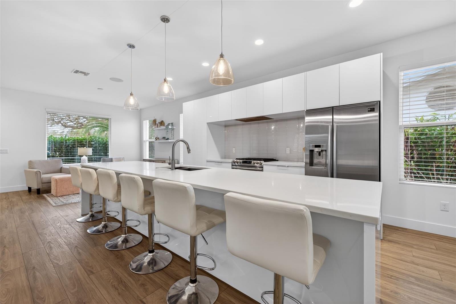 EAST PASADENA - Residential Lease