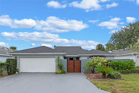 A home in APOPKA