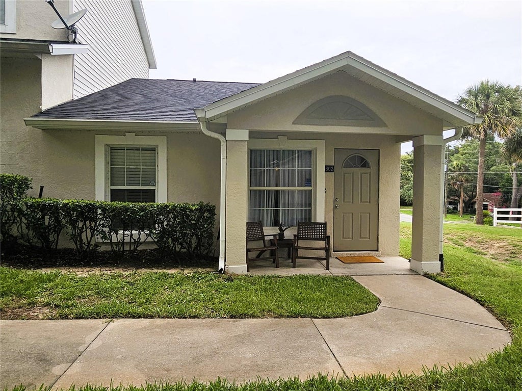Photo of 602 S Grand Highway, Clermont, FL 34711 (MLS # G5113894)
