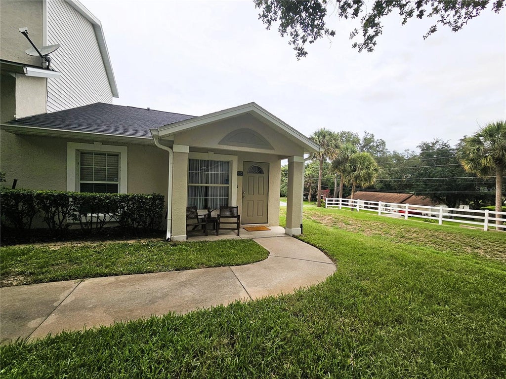 Photo of 602 S Grand Highway, Clermont, FL 34711 (MLS # G5113894)