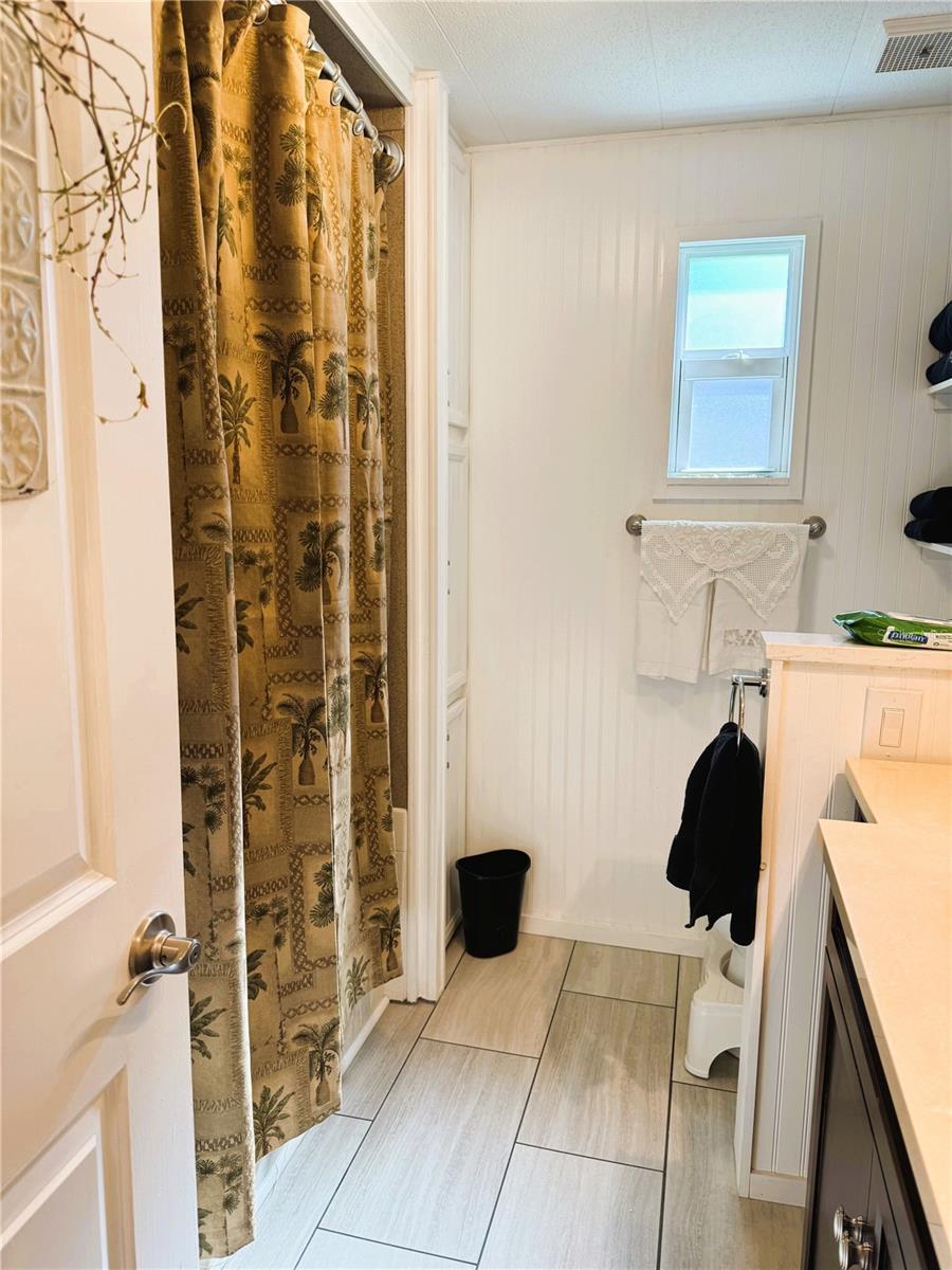 HAWTHORNE AT LEESBURG A COOP - Residential