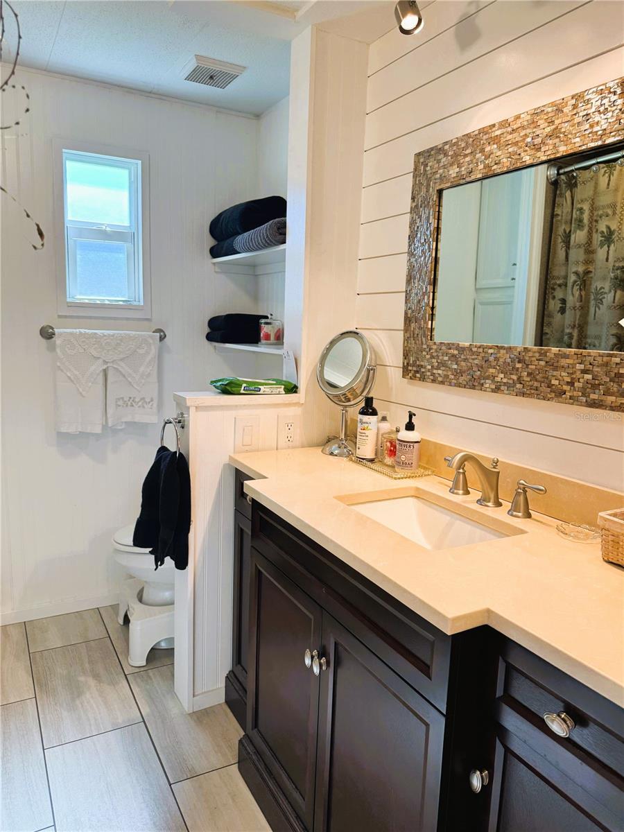 HAWTHORNE AT LEESBURG A COOP - Residential