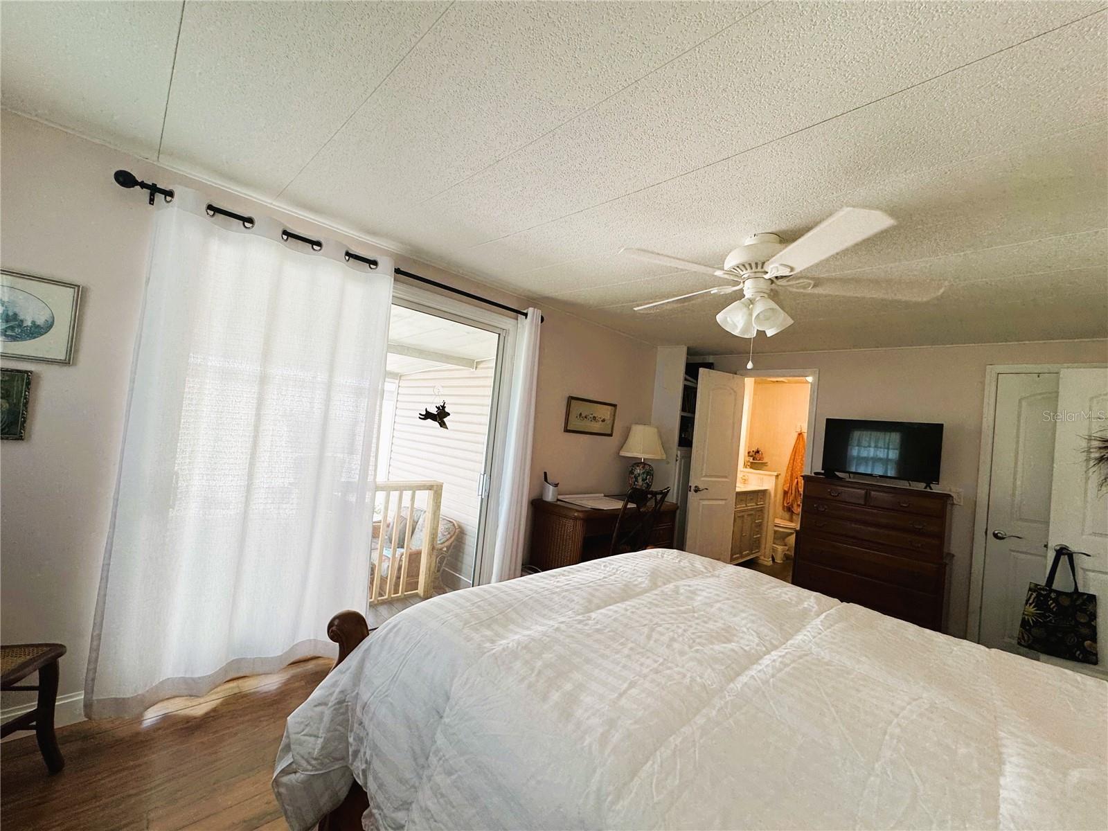 HAWTHORNE AT LEESBURG A COOP - Residential