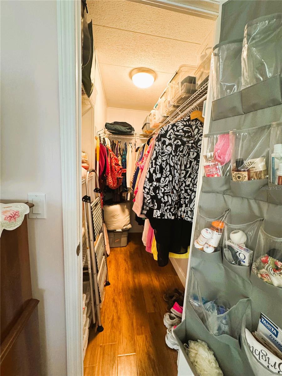 HAWTHORNE AT LEESBURG A COOP - Residential