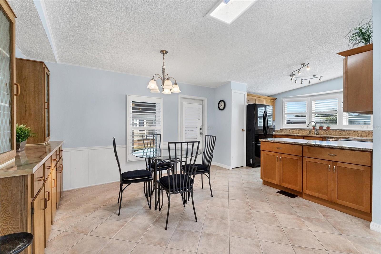 RIDGEWOOD MEADOWS PH II & III - Residential