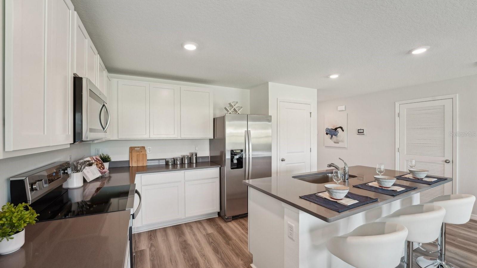 SUNSET HILLS - Residential