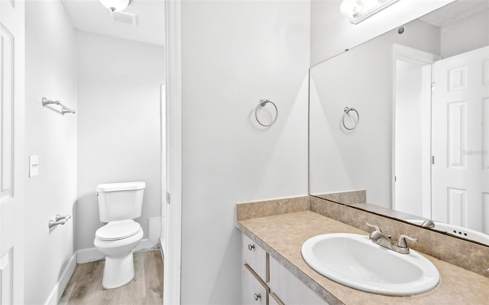 DELTONA LAKES UN 32 - Residential