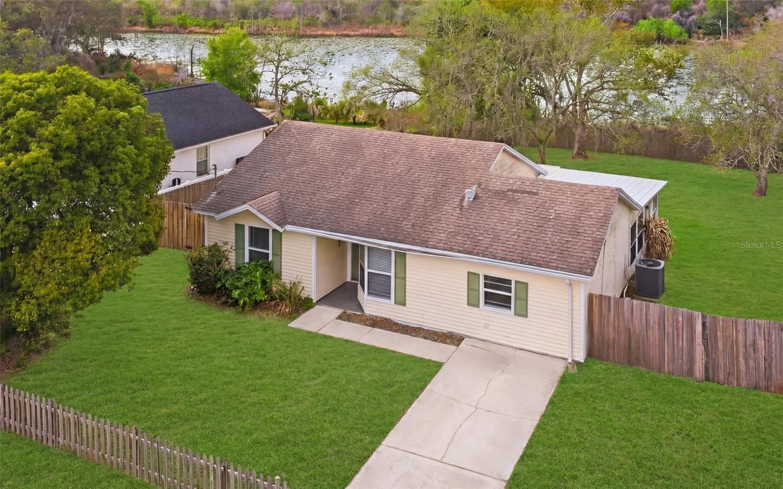 DELTONA LAKES UN 32 - Residential