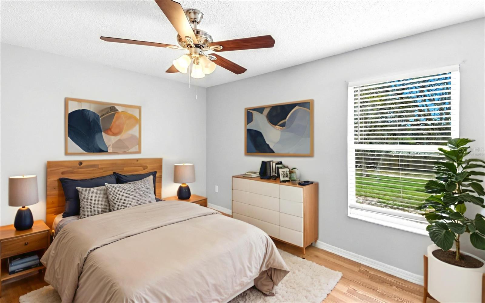 DELTONA LAKES UN 32 - Residential