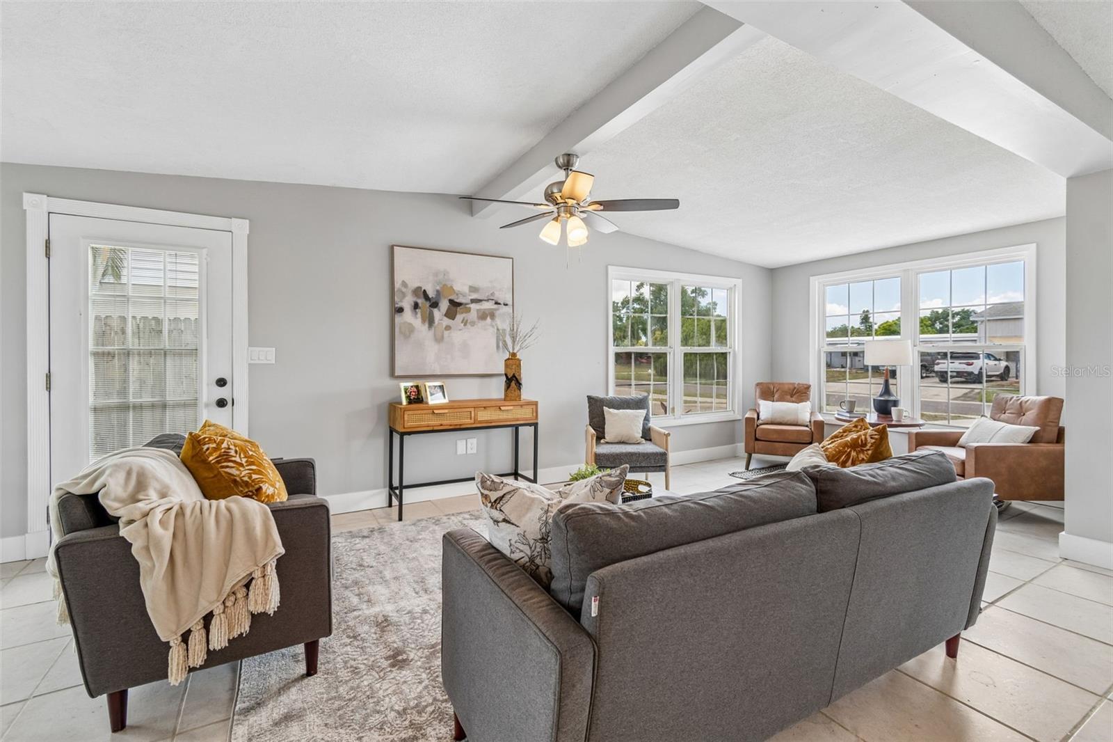 CROSS BAYOU ESTATES 7TH ADD - Residential