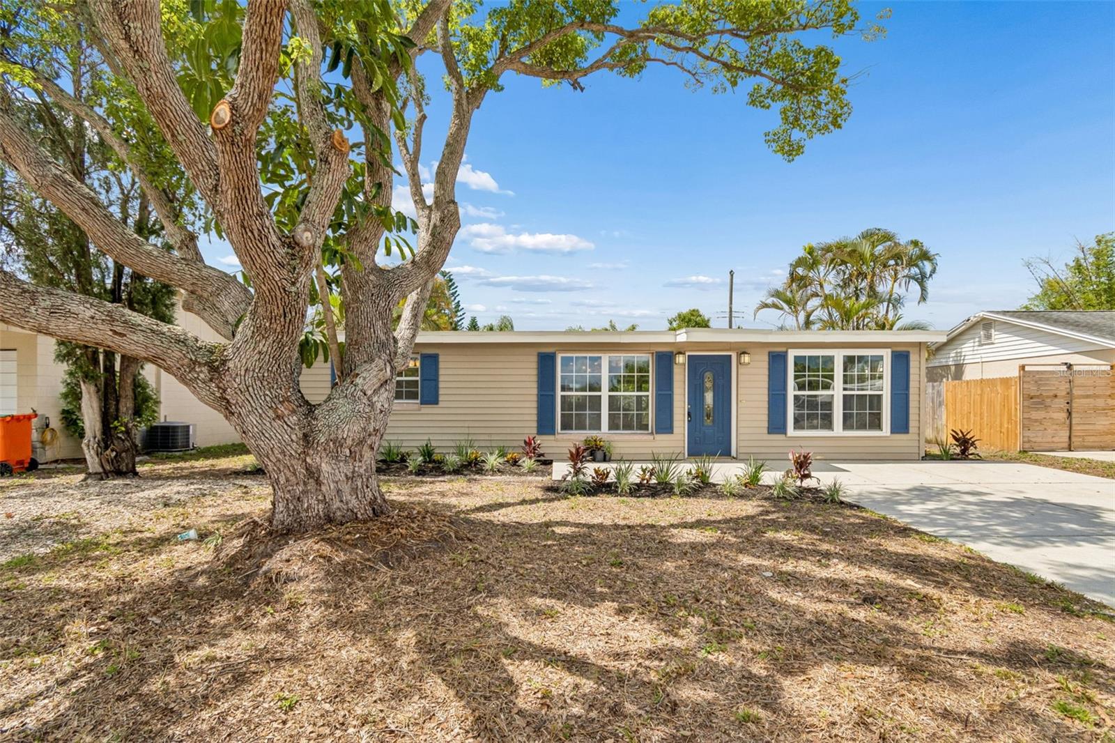 8624 91ST TERRACE