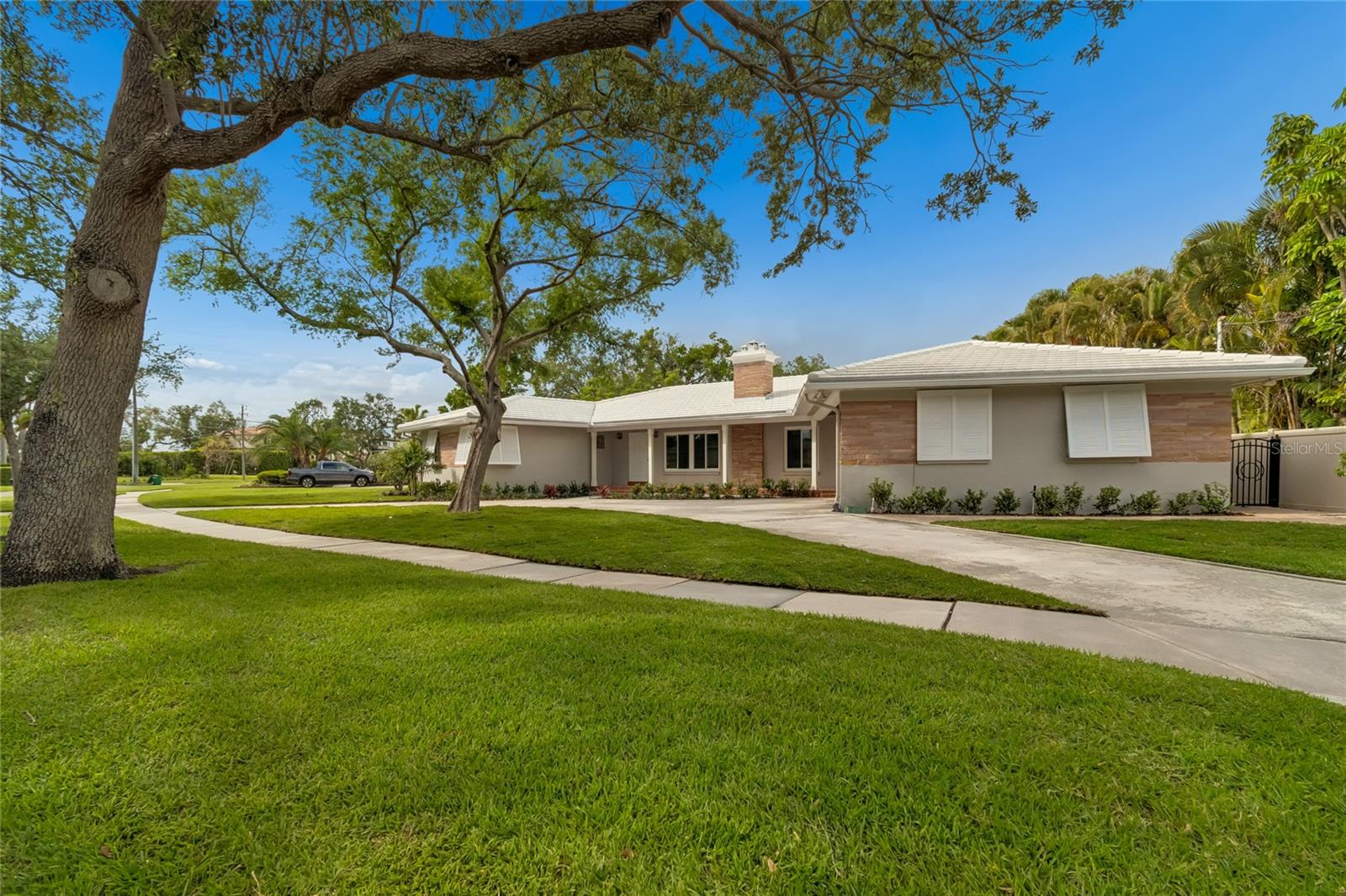 99 LADOGA AVENUE
