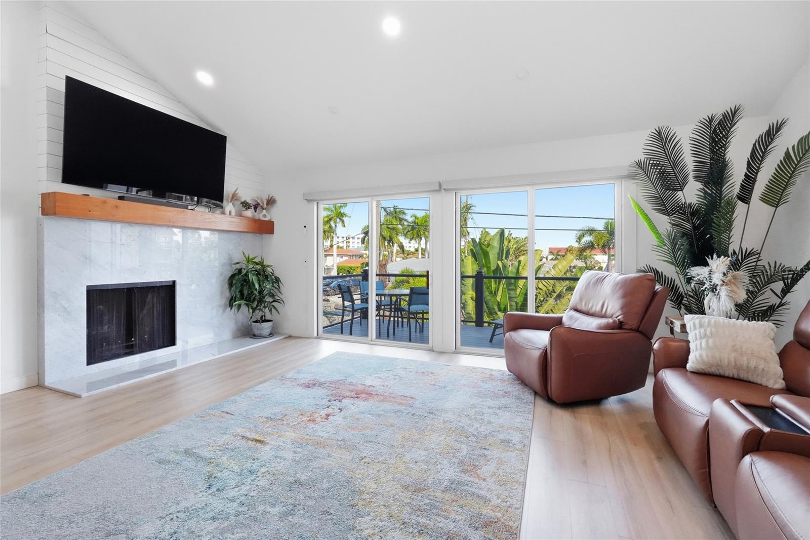 6796 SARASEA CIRCLE 3