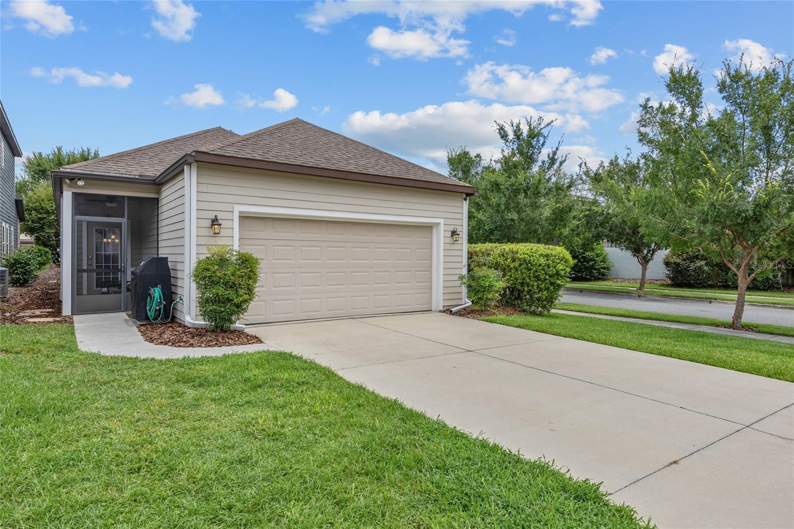 LONGLEAF VILLAGE - Residential