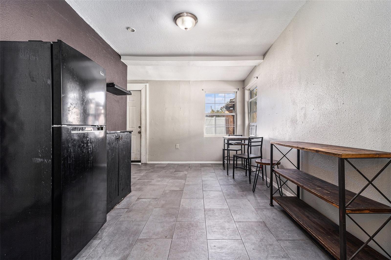 RIO GRANDE TERRACE 6TH ADD - Residential