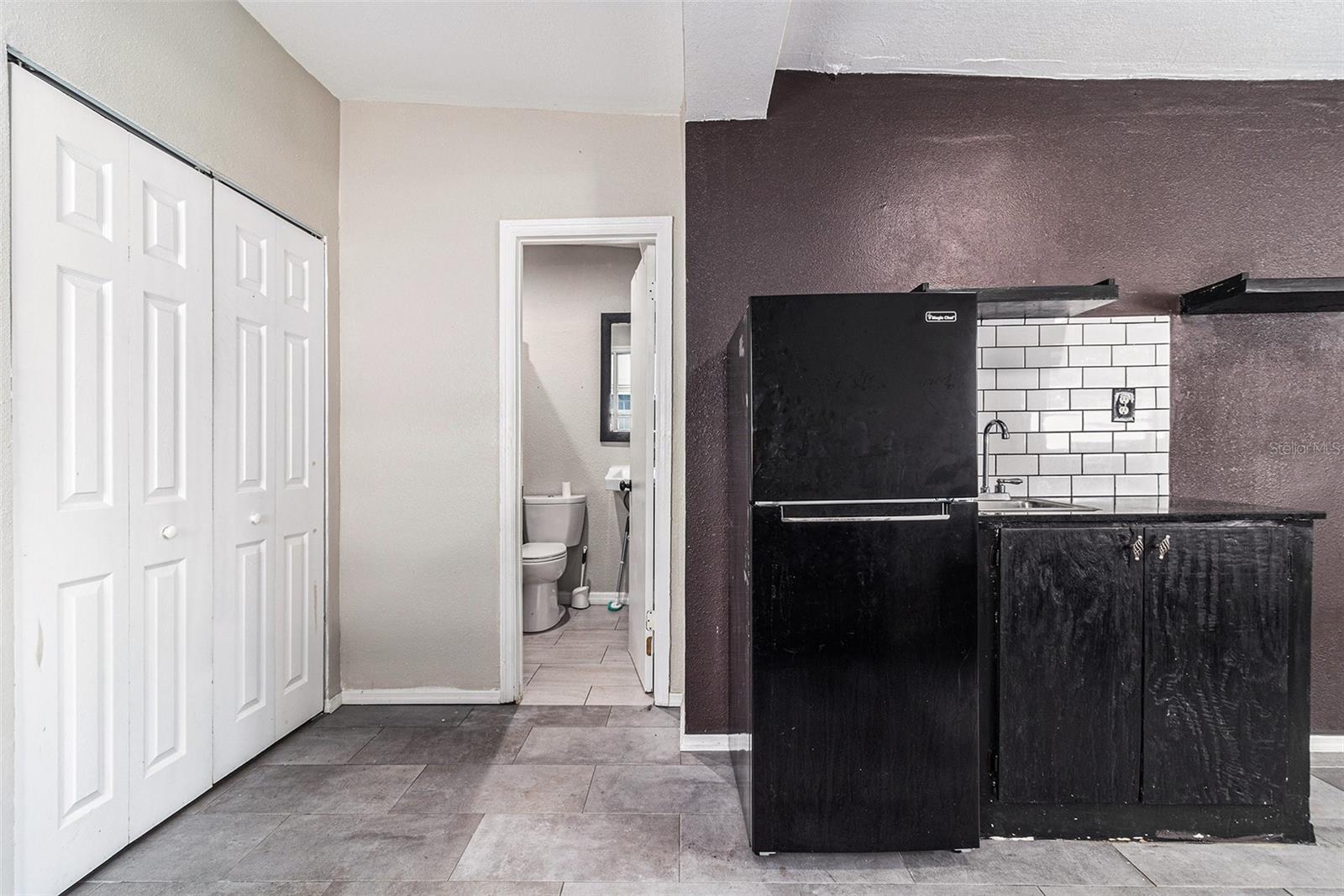 RIO GRANDE TERRACE 6TH ADD - Residential