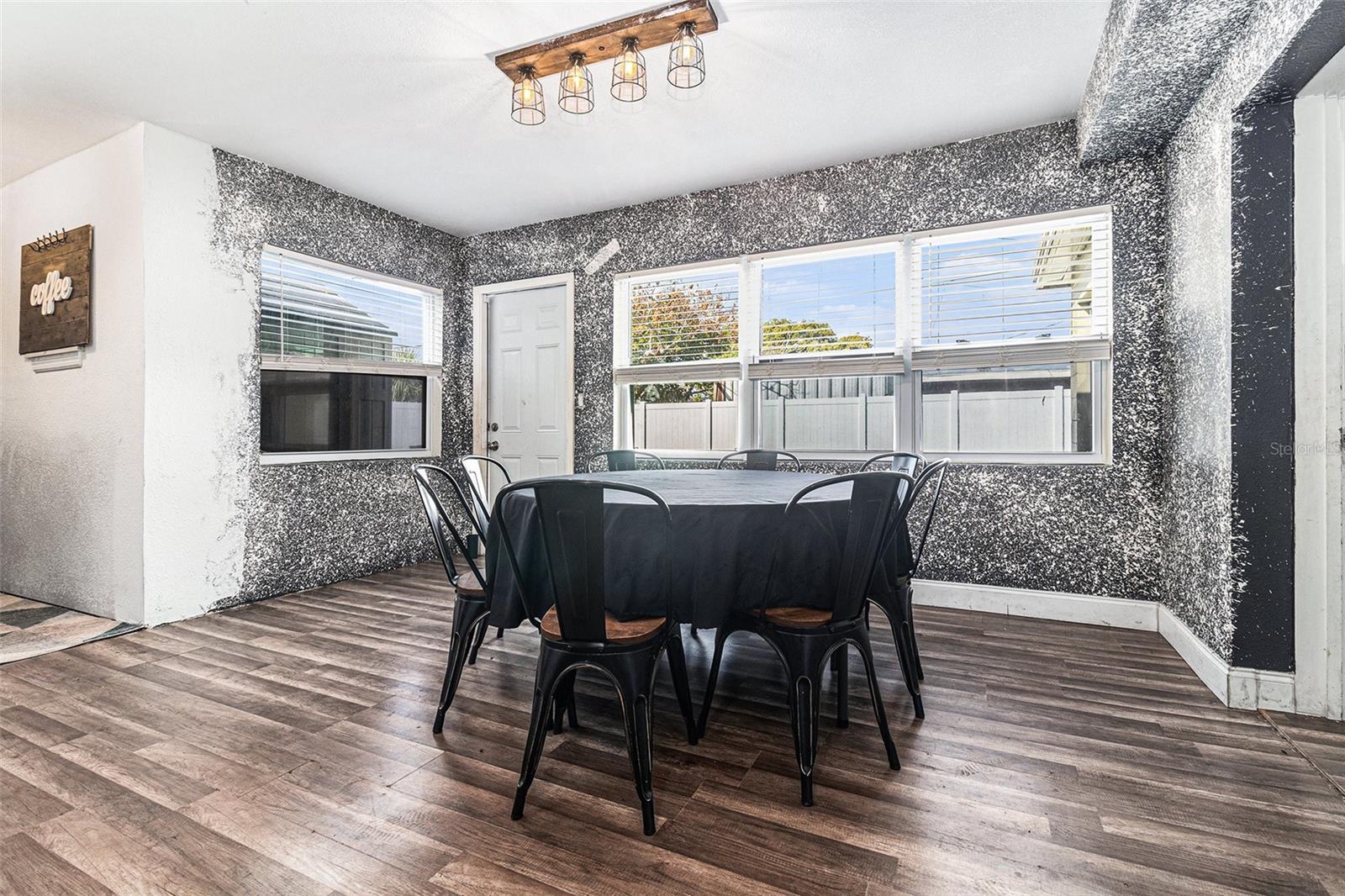 RIO GRANDE TERRACE 6TH ADD - Residential