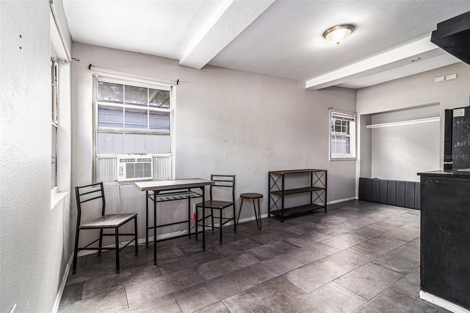 RIO GRANDE TERRACE 6TH ADD - Residential