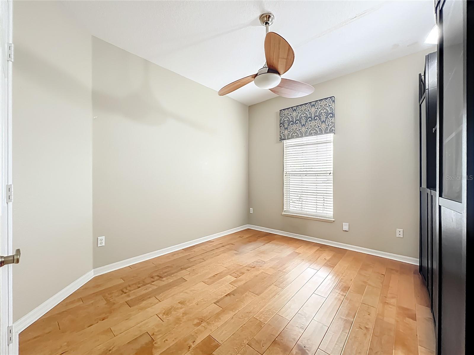 RIVERSBEND - Residential