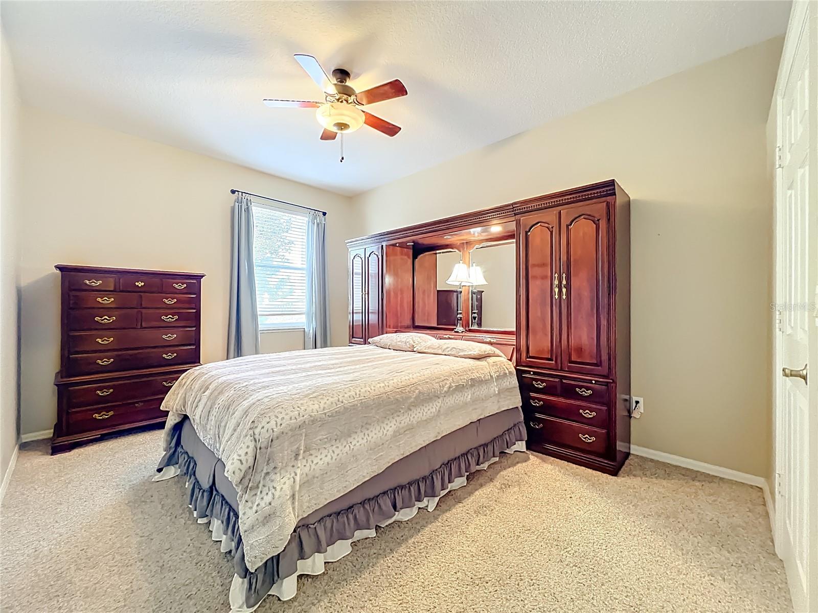 RIVERSBEND - Residential