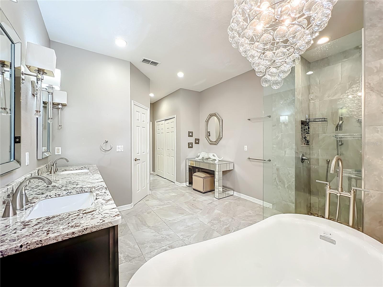 RIVERSBEND - Residential