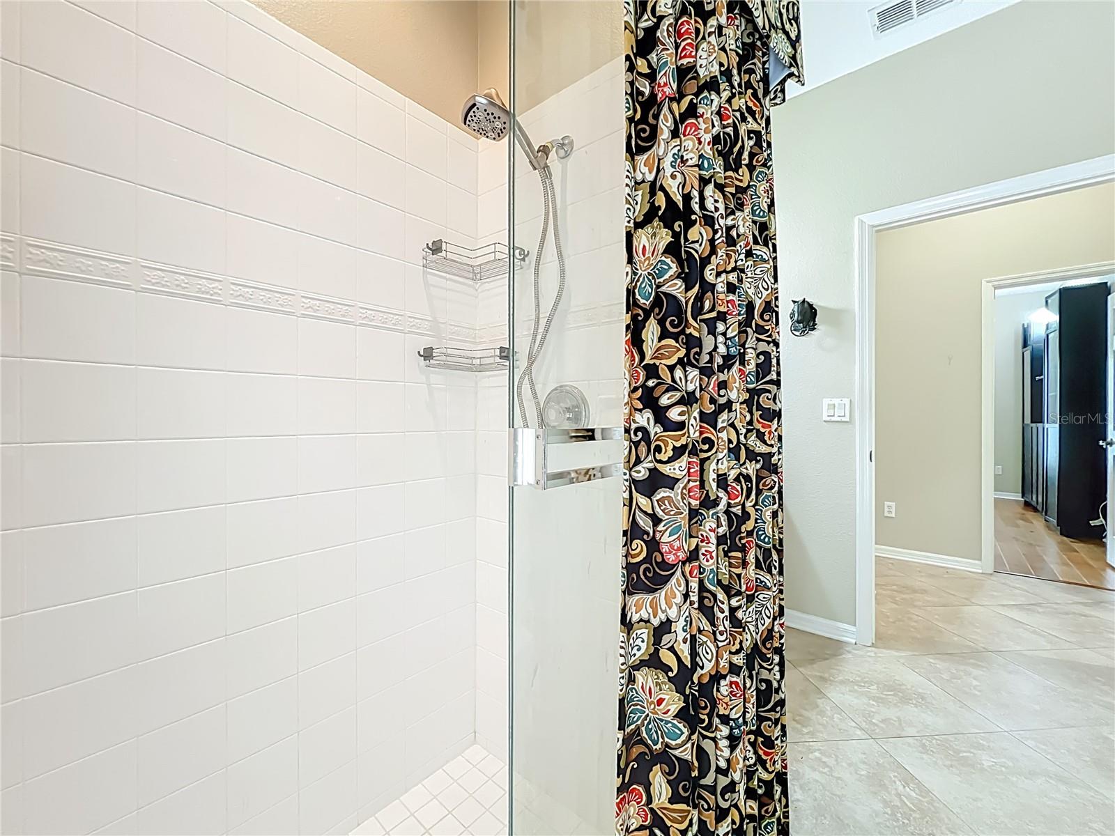 RIVERSBEND - Residential