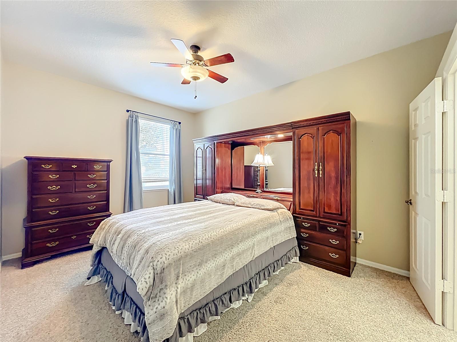 RIVERSBEND - Residential