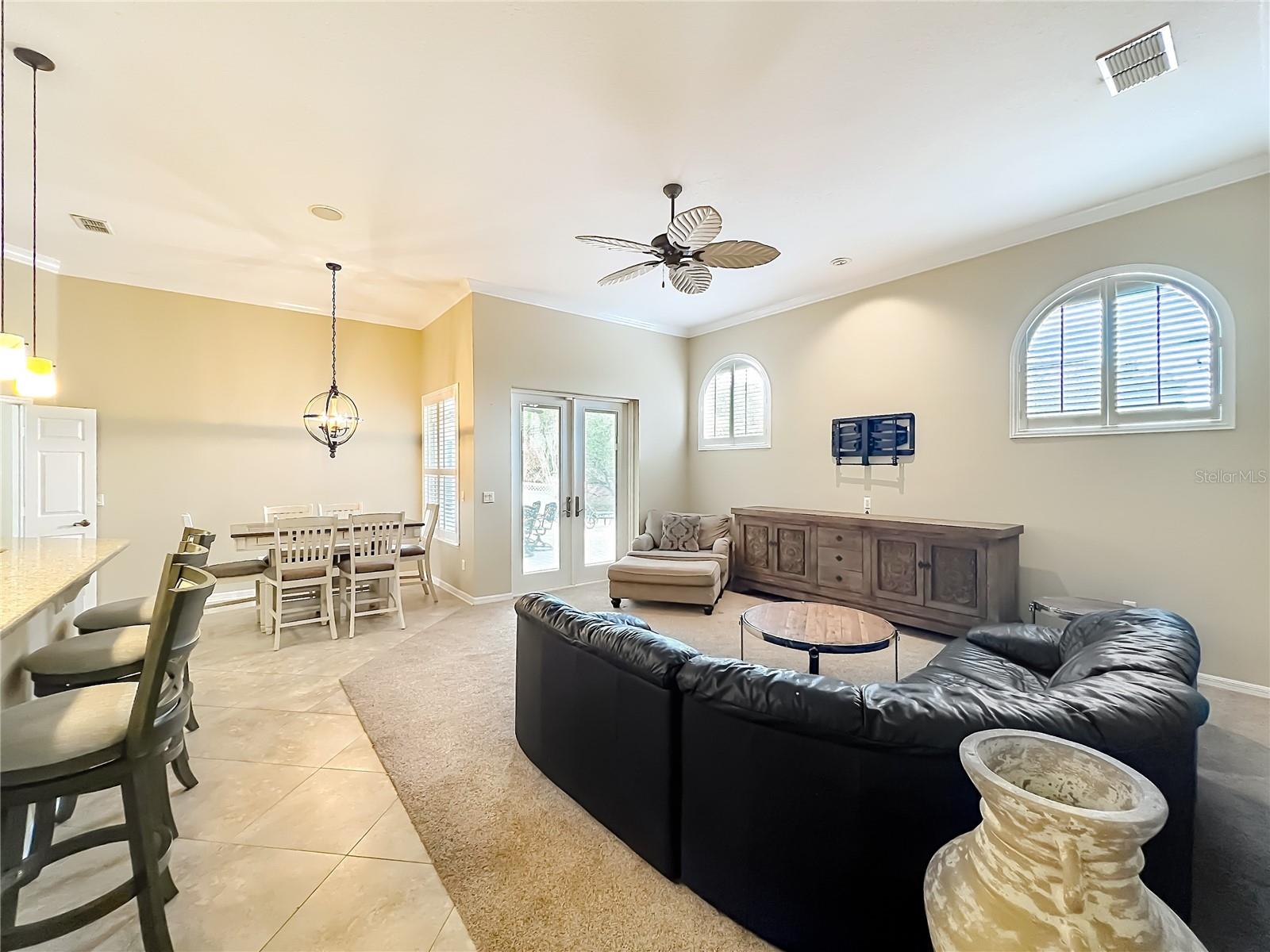 RIVERSBEND - Residential