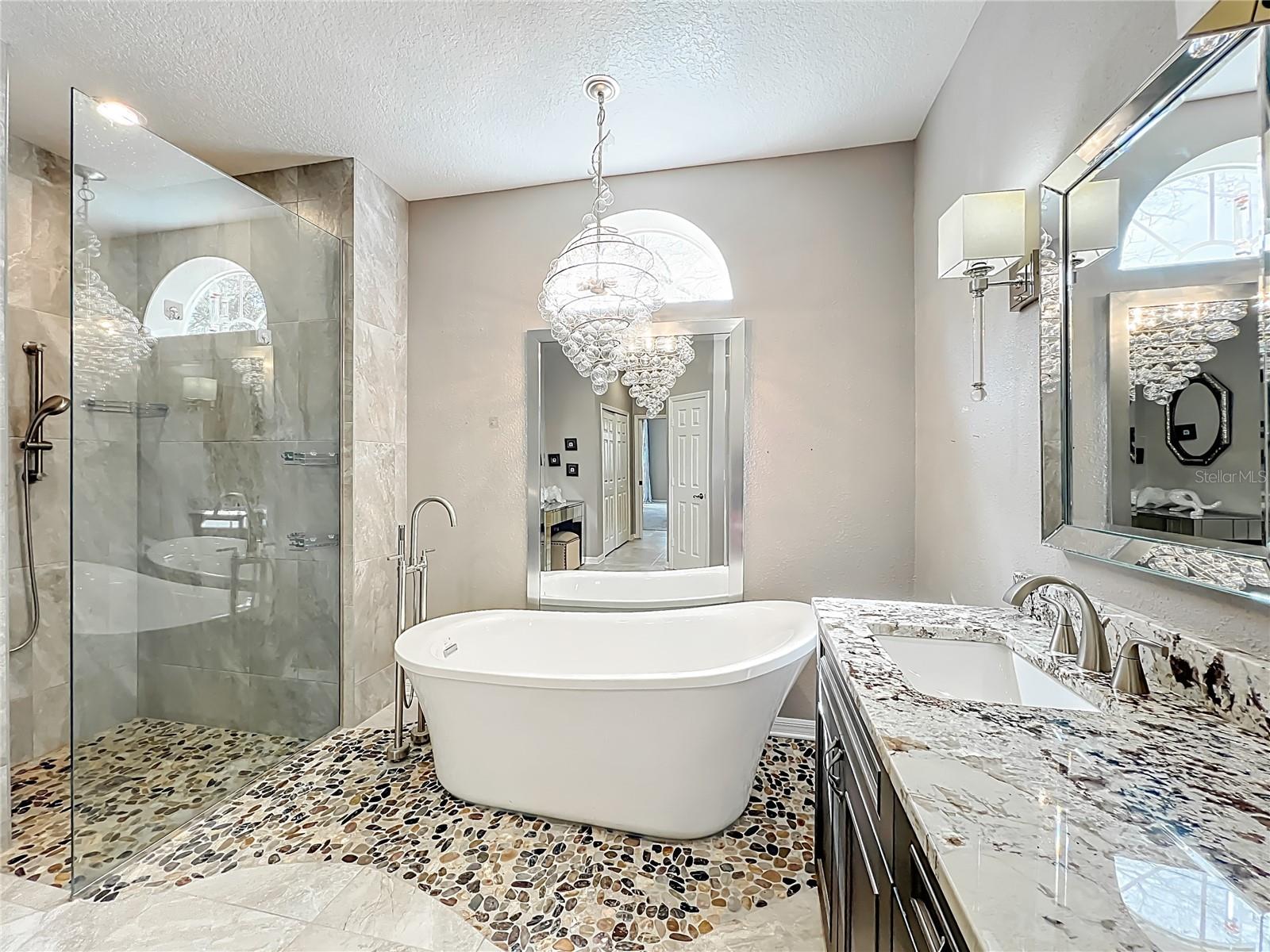 RIVERSBEND - Residential