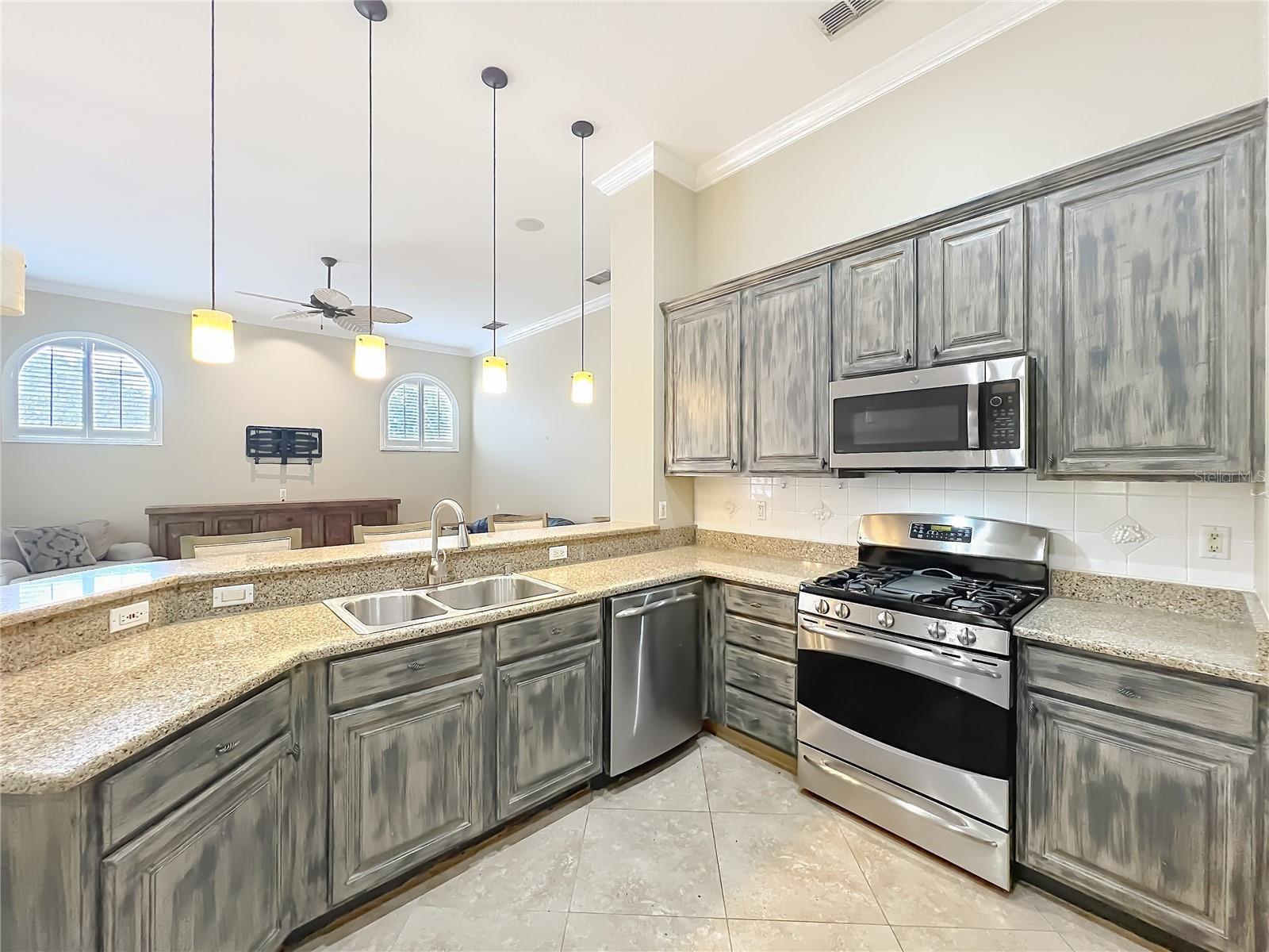 RIVERSBEND - Residential