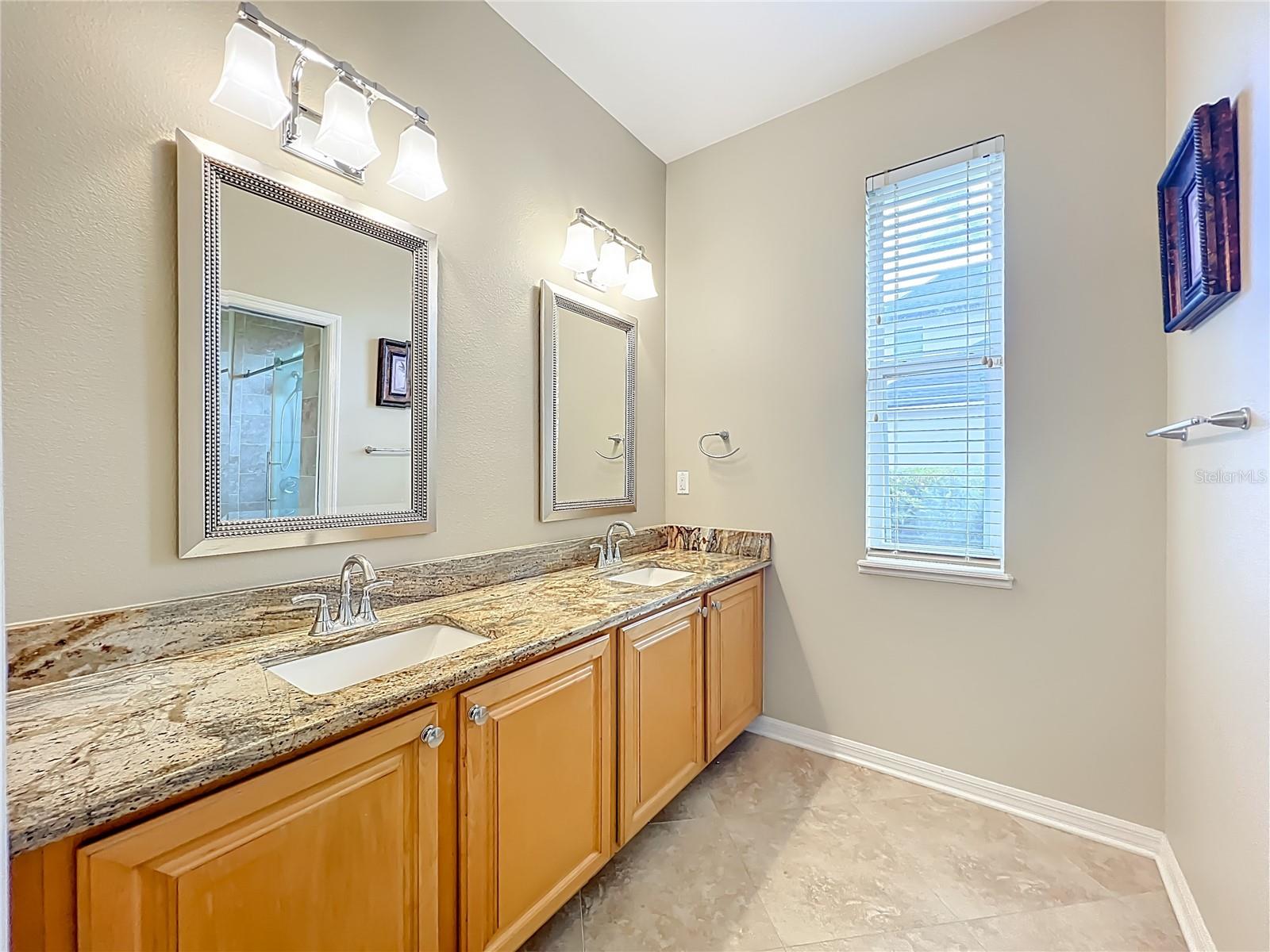 RIVERSBEND - Residential