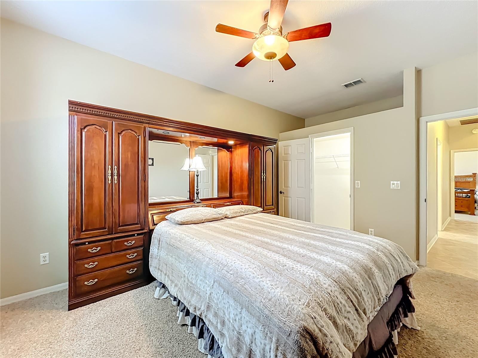 RIVERSBEND - Residential