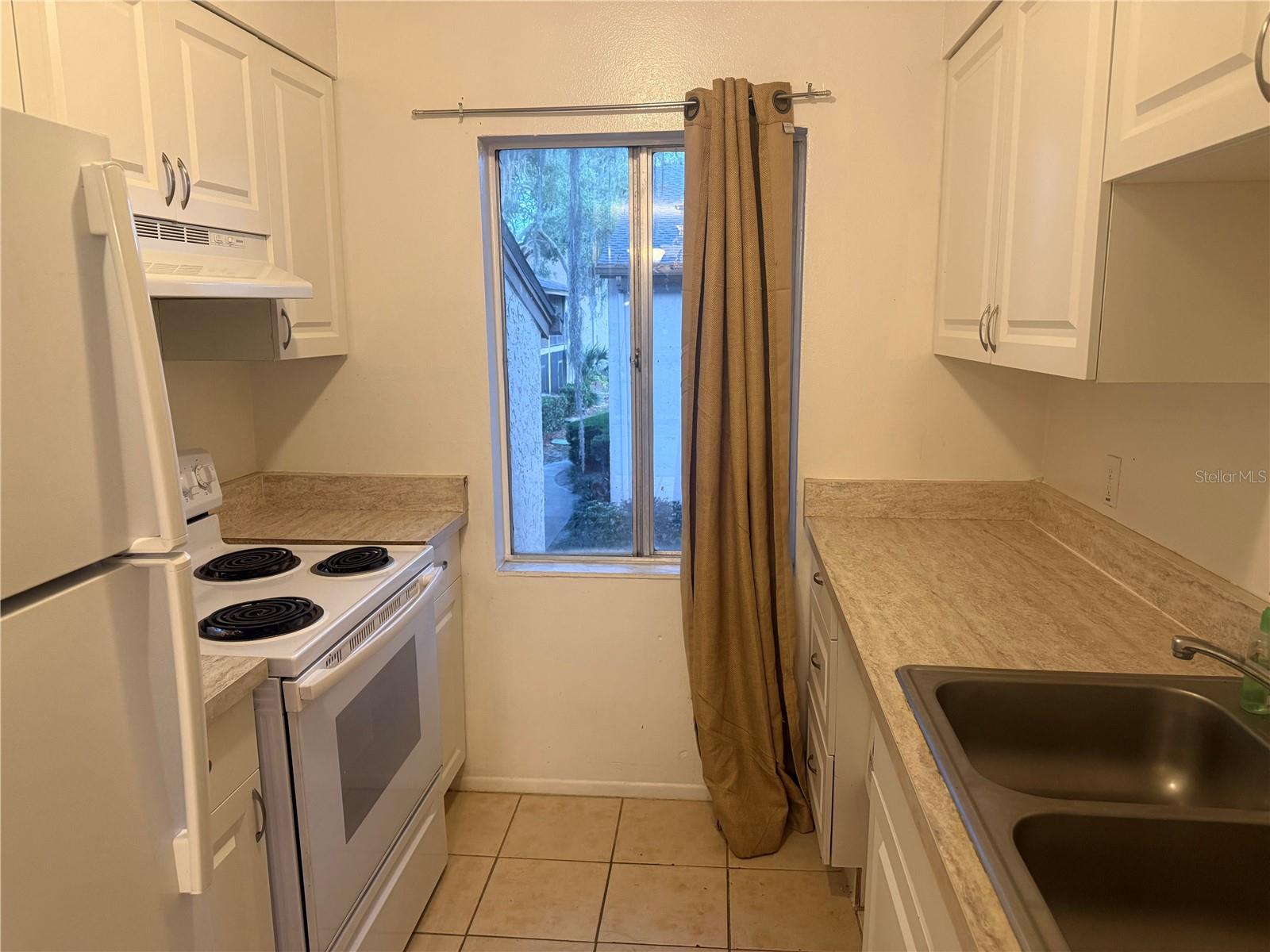 5504 LOBLOLLY COURT 204