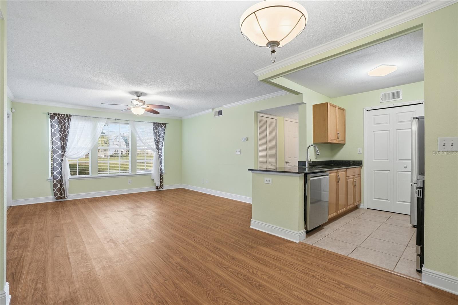 BENTLEY AT COBBS LANDING CONDO THE - Residential Lease