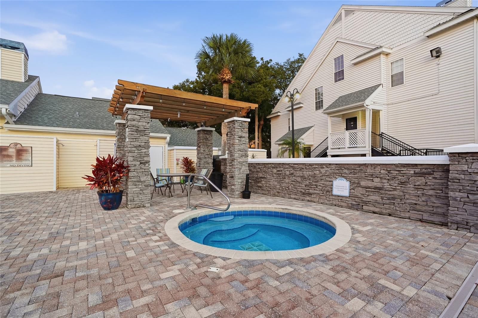 BENTLEY AT COBBS LANDING CONDO THE - Residential Lease