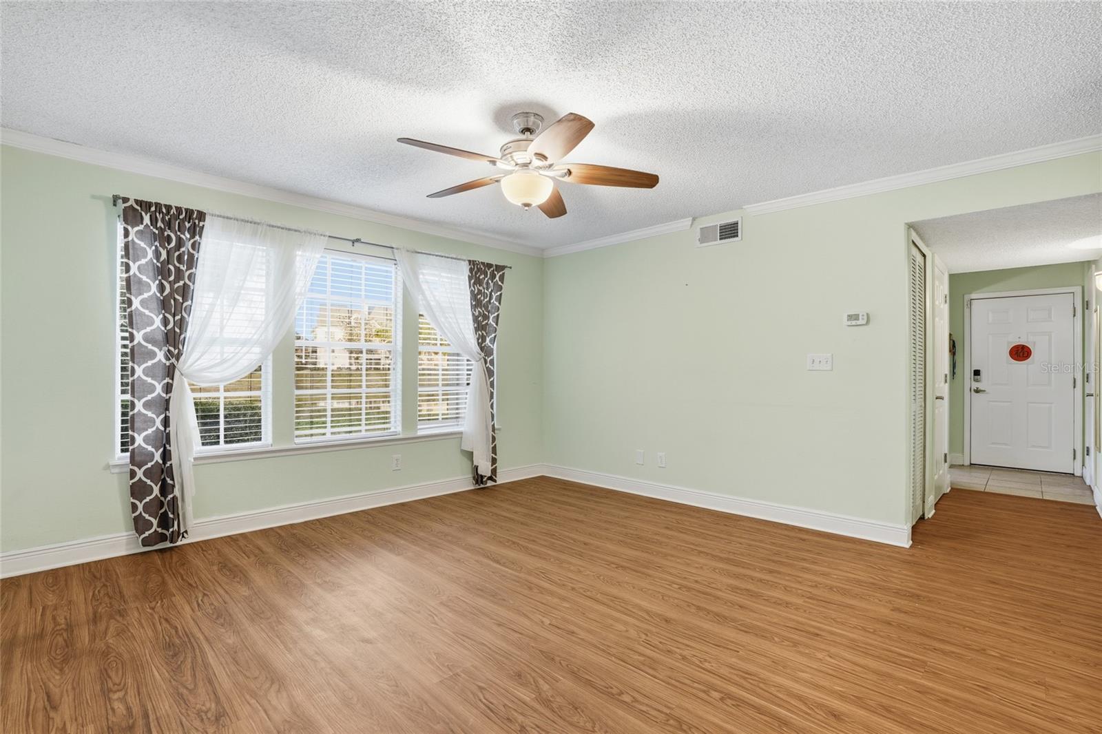 BENTLEY AT COBBS LANDING CONDO THE - Residential Lease