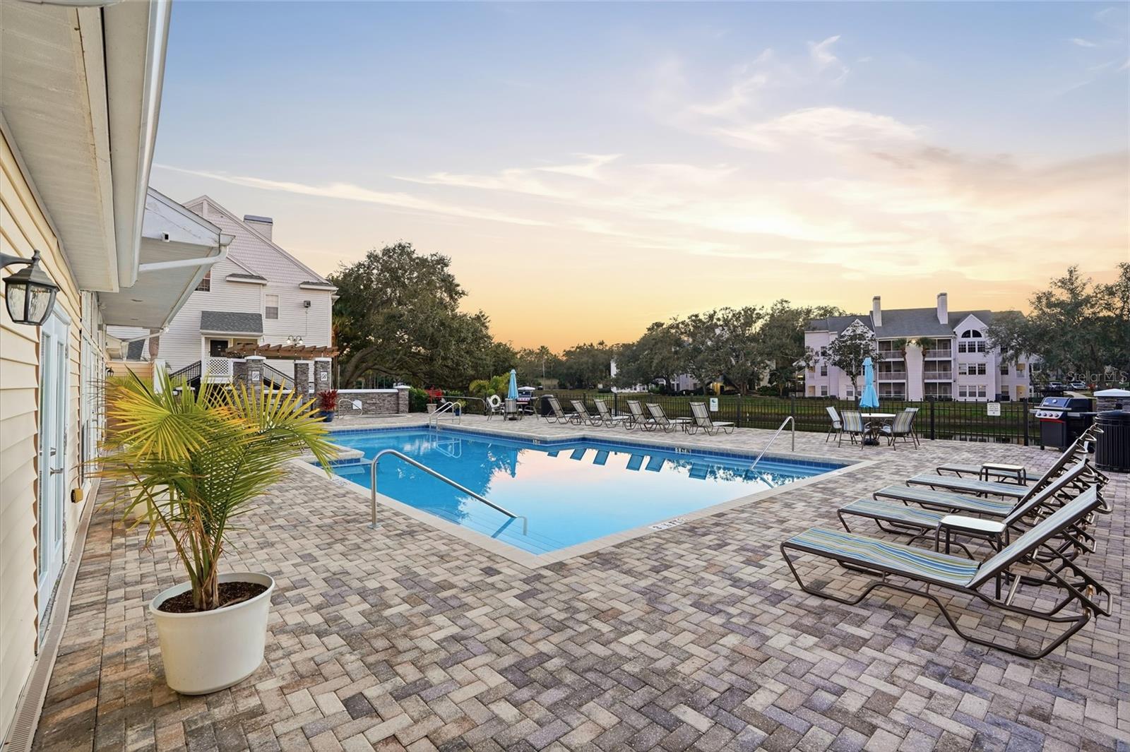 BENTLEY AT COBBS LANDING CONDO THE - Residential Lease