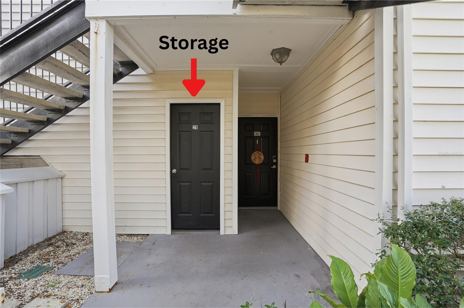 BENTLEY AT COBBS LANDING CONDO THE - Residential Lease