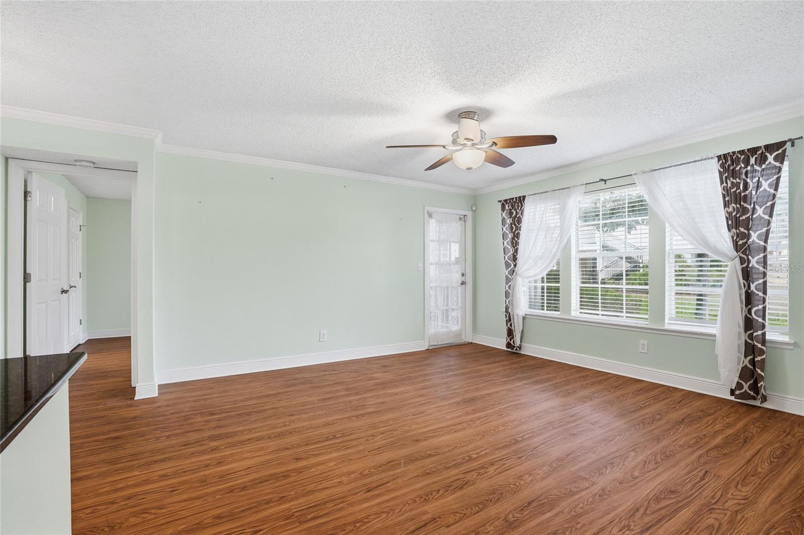 BENTLEY AT COBBS LANDING CONDO THE - Residential Lease