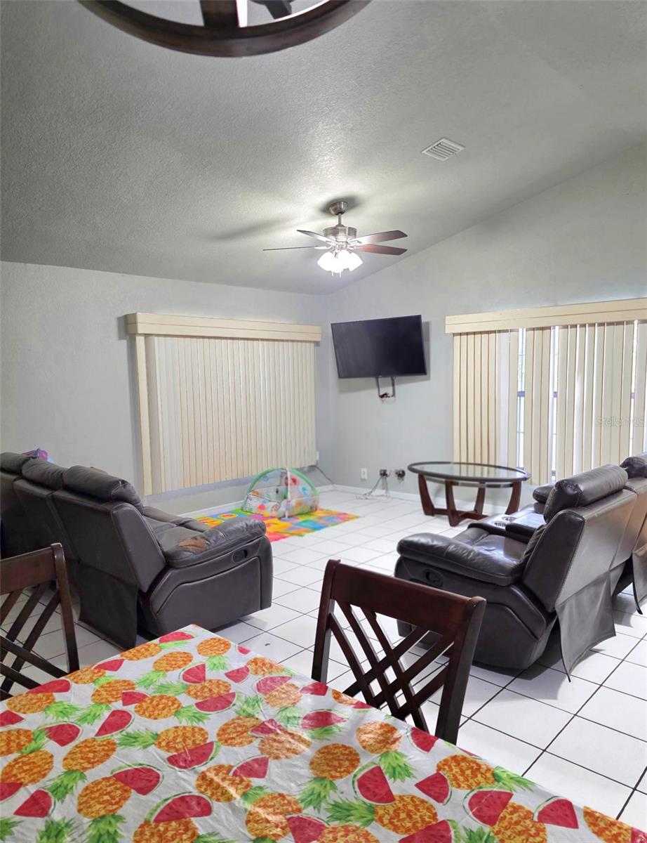 5419 SW 84TH PLACE