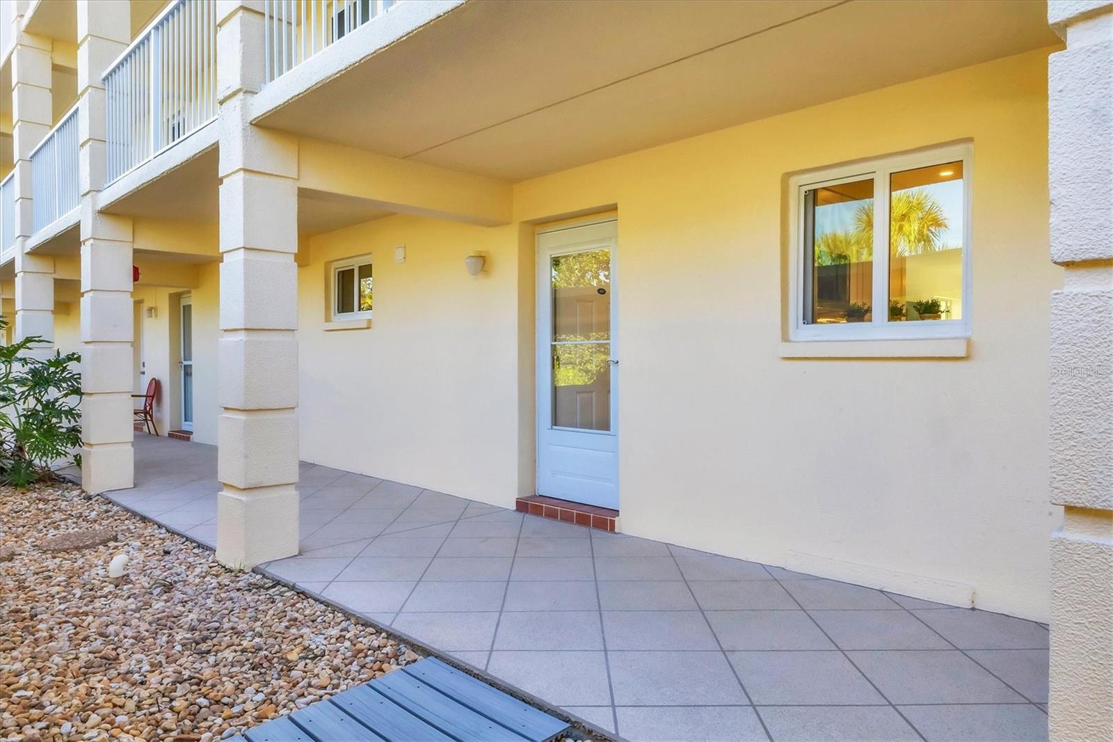 BEACH HARBOR CLUB - Residential